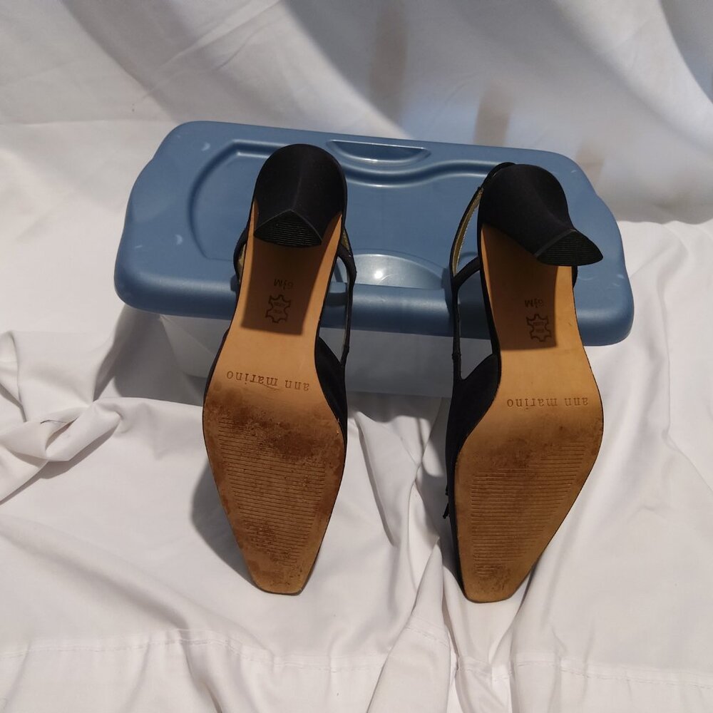 Ann Marino, Black Satin heels size 6